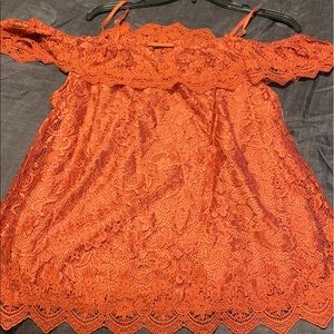 Brand new xl super soft cold shoulder Lacey top